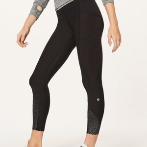 Lululemon tight stuff leggings